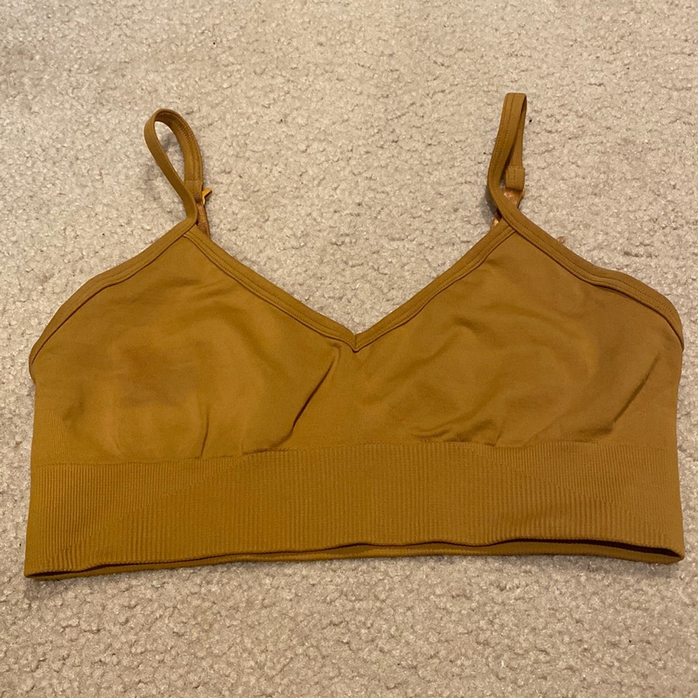 Lululemon Ebb to Street Bra